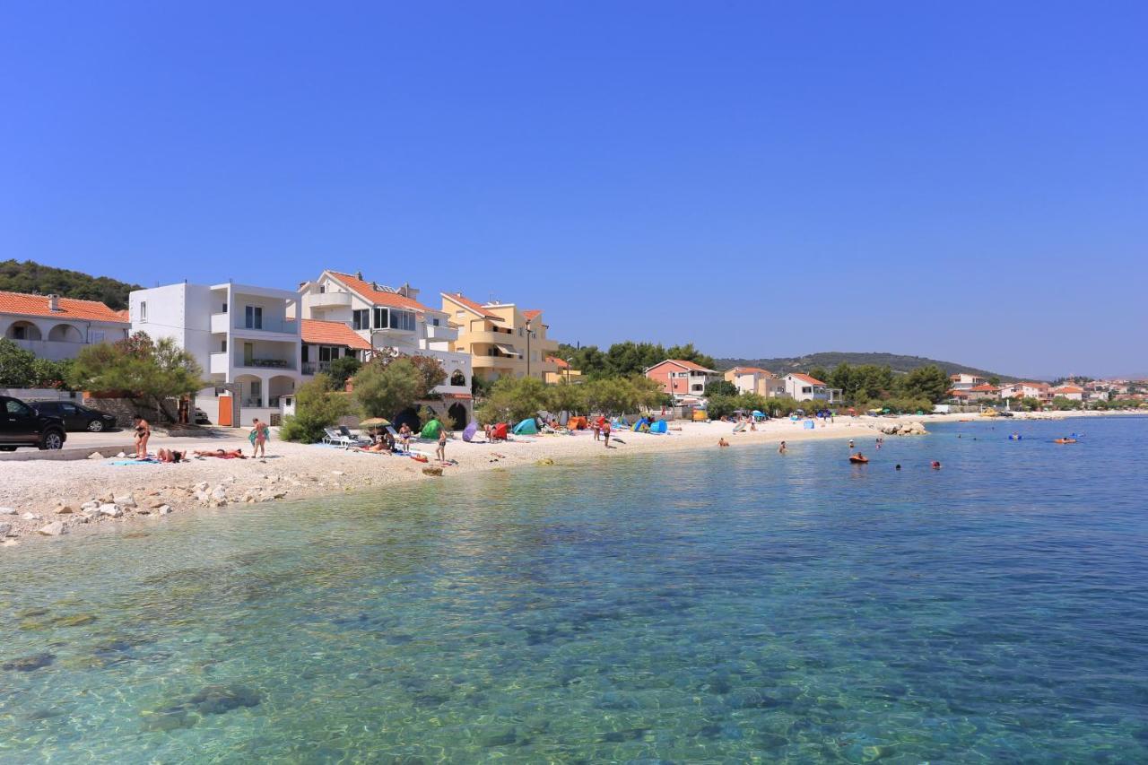 Apartments By The Sea Slatine, Ciovo - 1128 Eksteriør billede